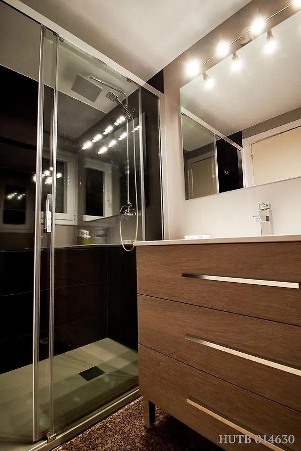 Alcam Barbera Del Valles Apartment